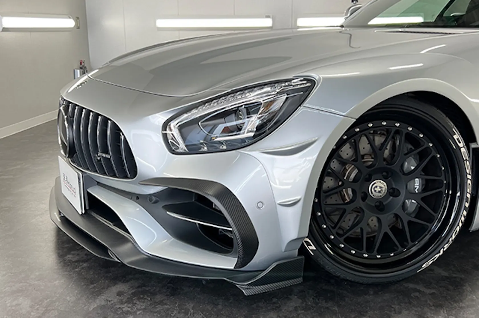 メルセデスAMG-GT