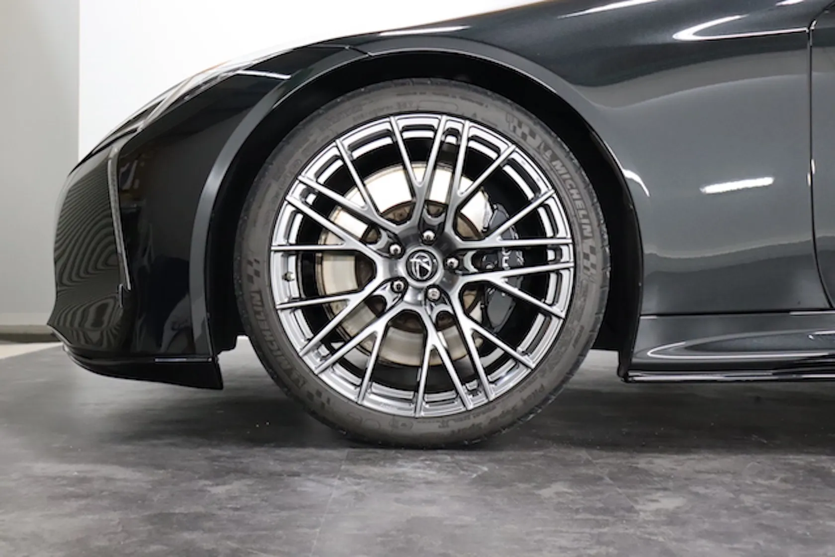 レクサス LC500 S パッケージ