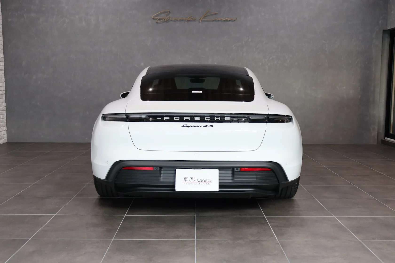 ポルシェ Taycan