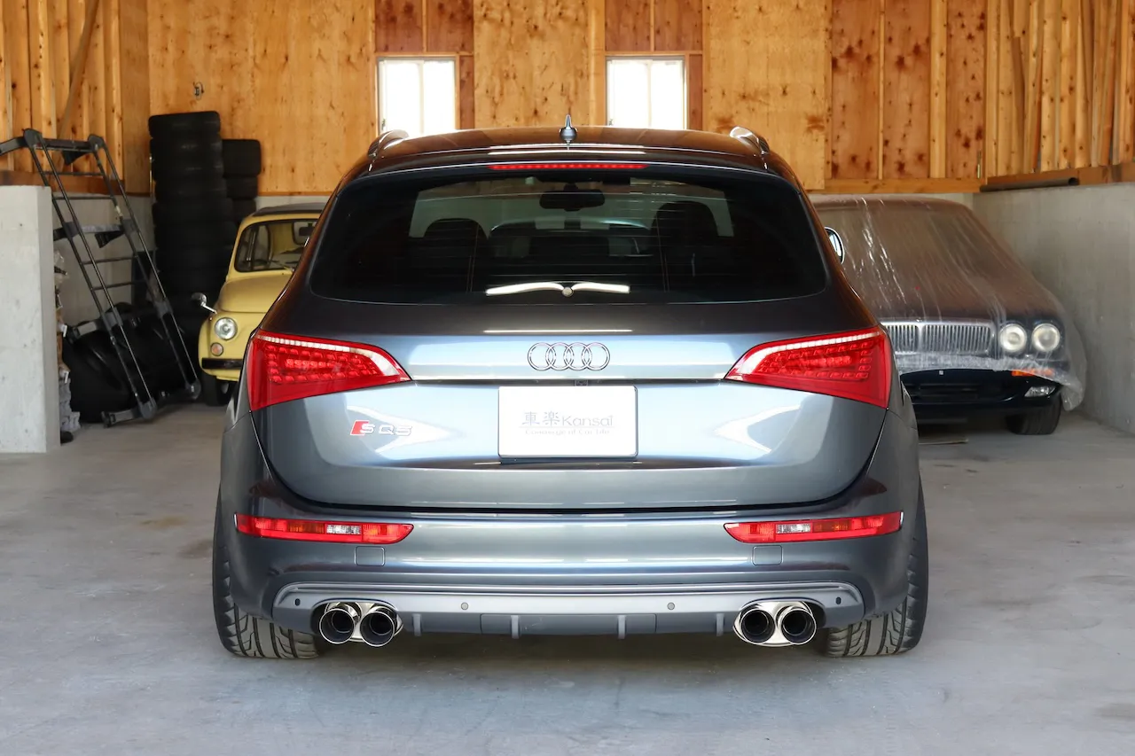 アウディ Q5