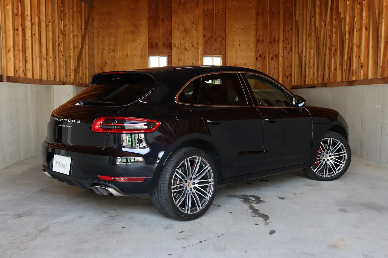 ポルシェ Macan