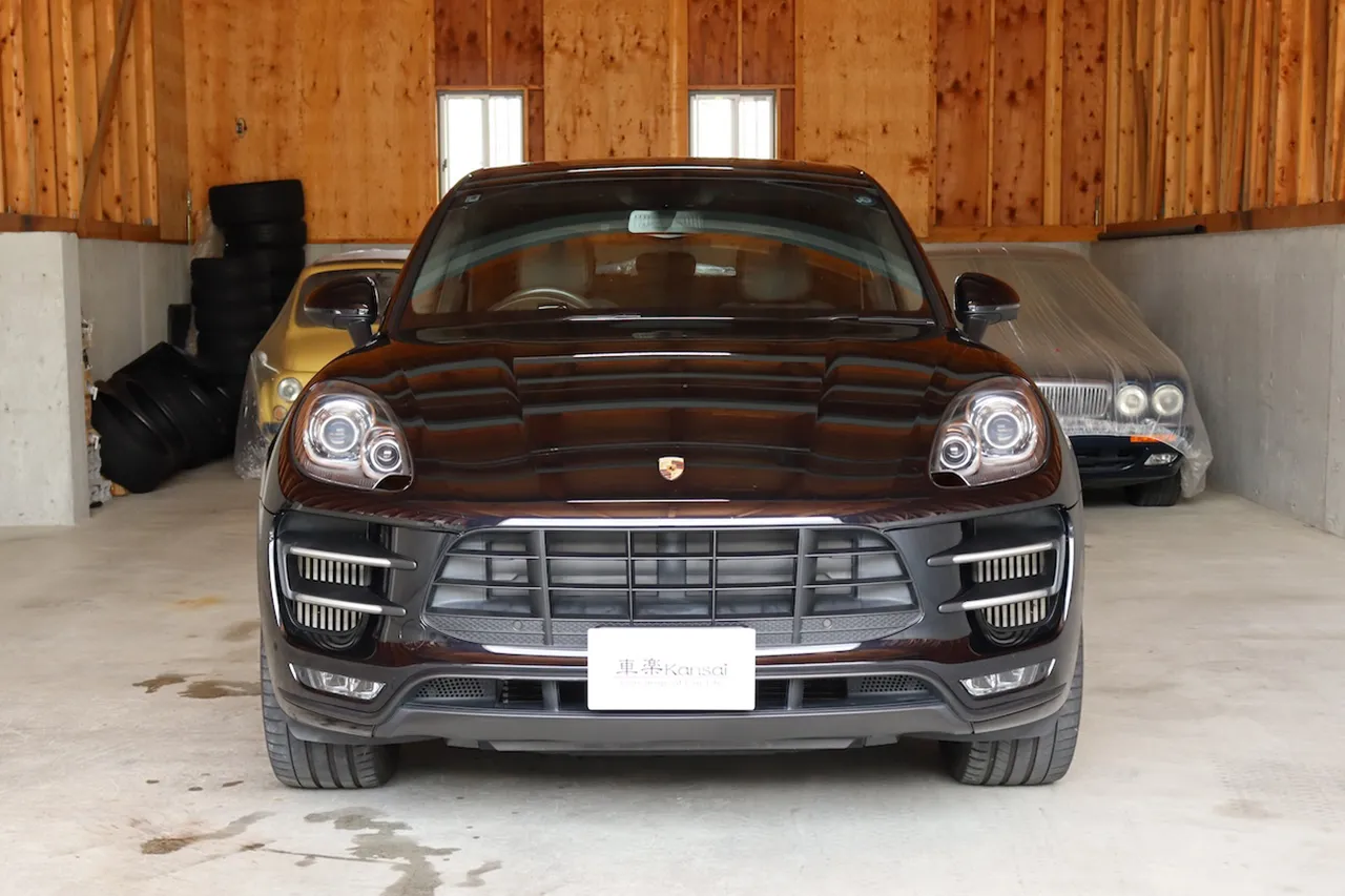 ポルシェ Macan