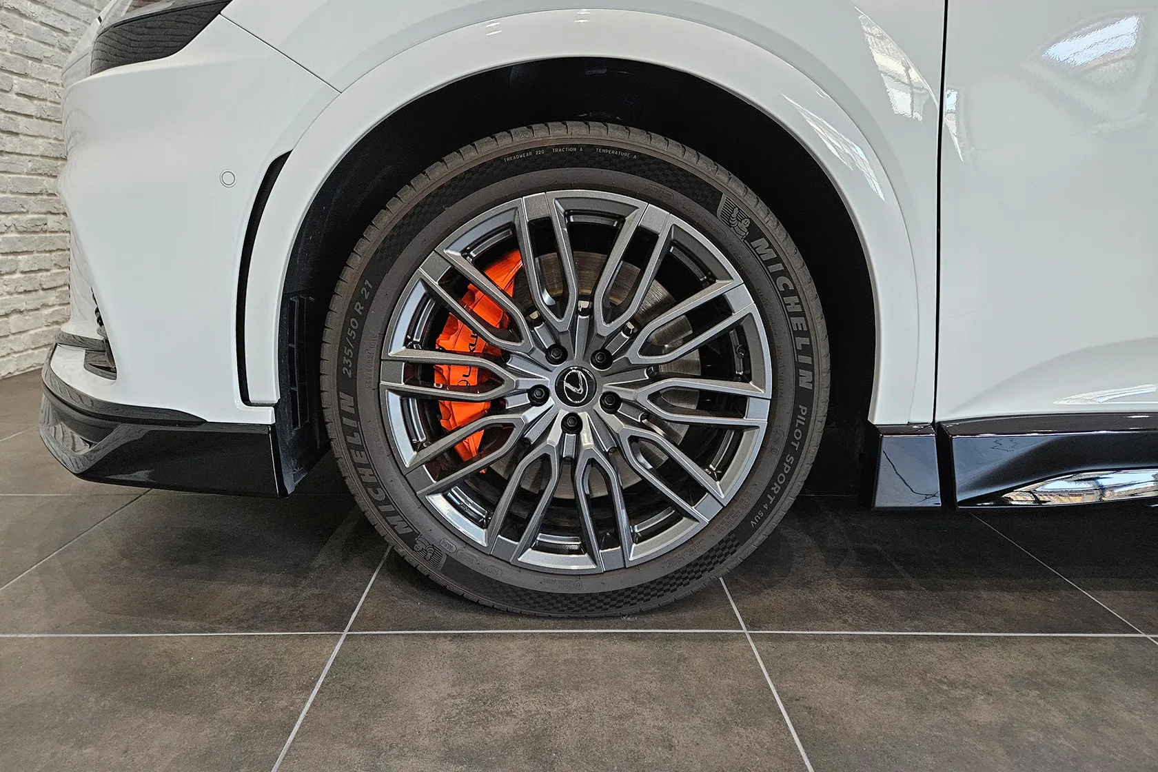 レクサス RX500h バージョンＬ 4WD