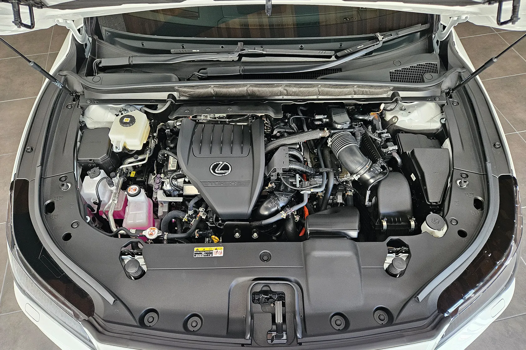 レクサス RX500h バージョンＬ 4WD