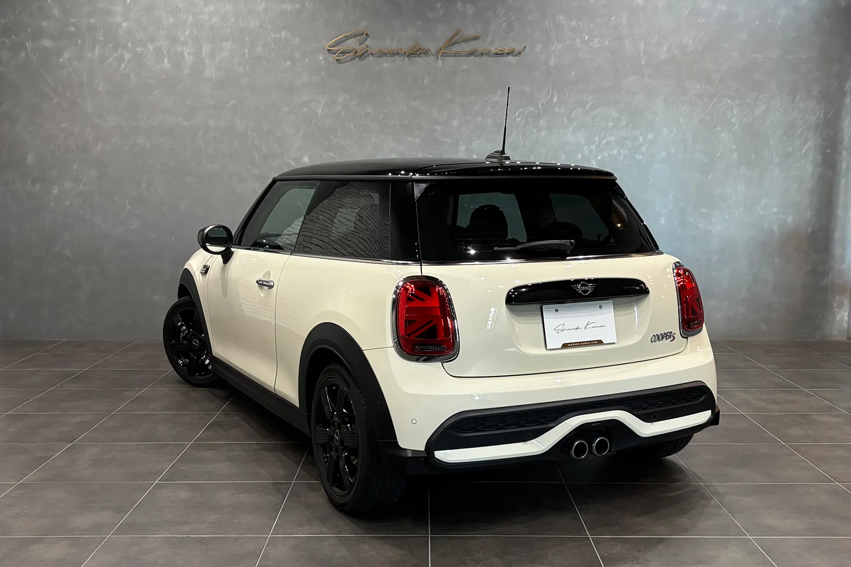 MINI COOPER S 3ドア プレミアムプラスパッケージ