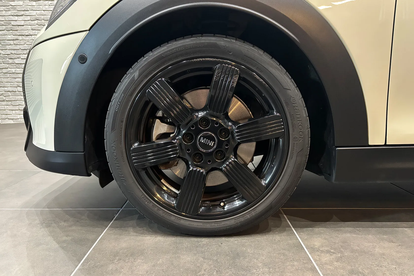 MINI COOPER S 3ドア プレミアムプラスパッケージ