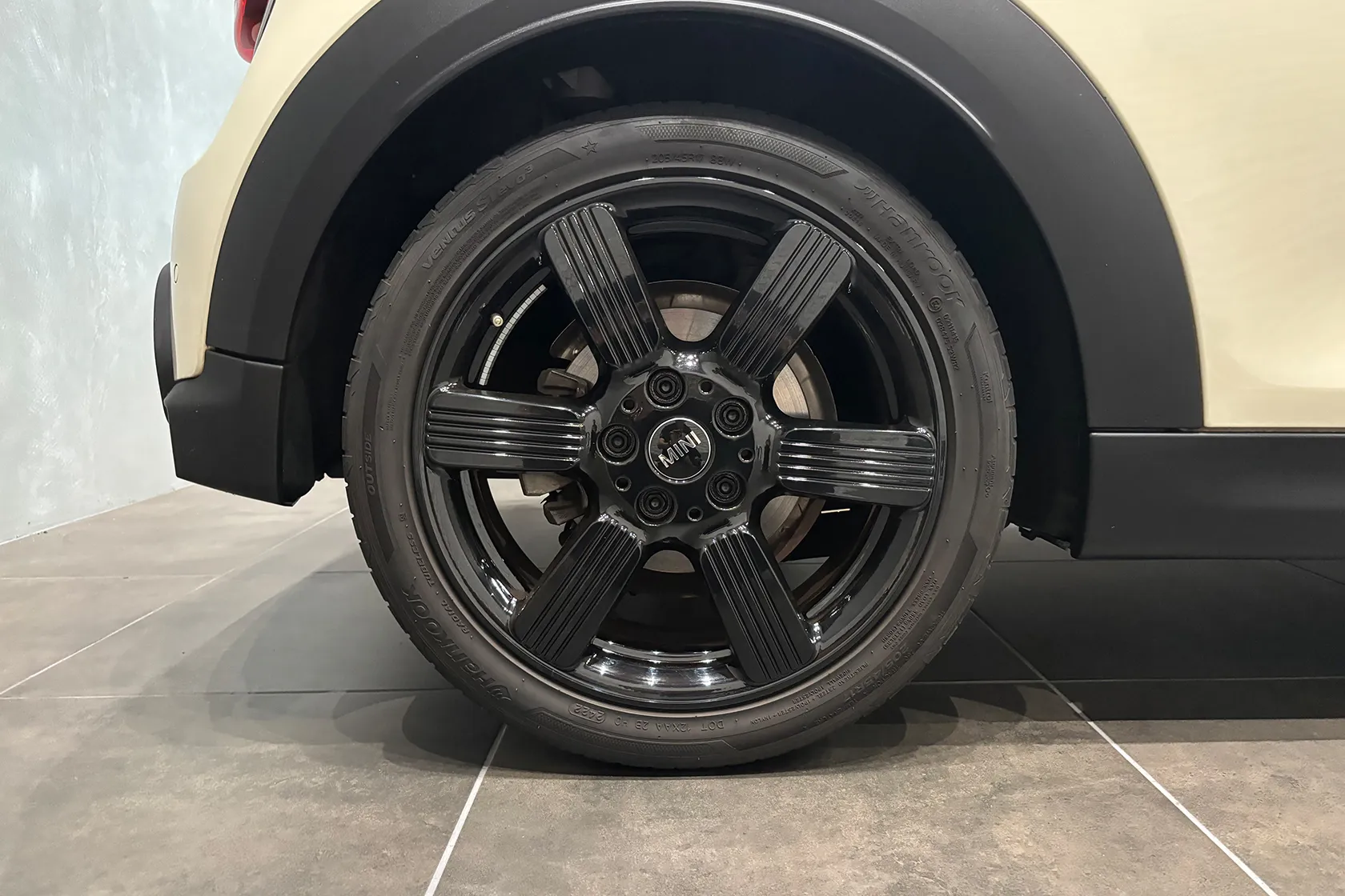 MINI COOPER S 3ドア プレミアムプラスパッケージ