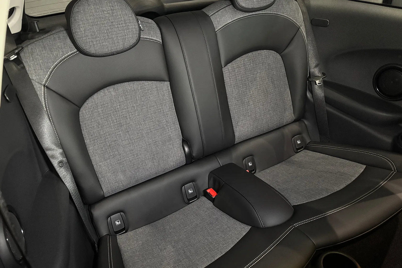 MINI COOPER S 3ドア プレミアムプラスパッケージ