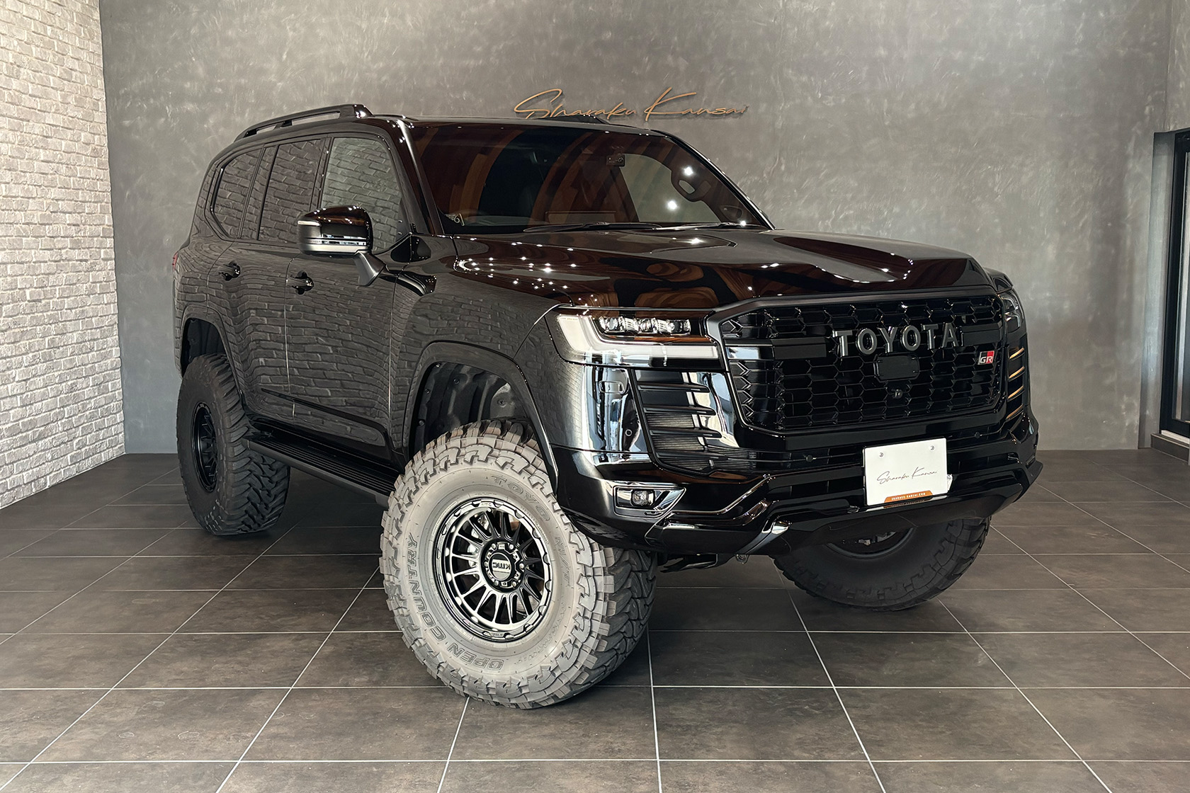 トヨタ ランドクルーザー300 ZX