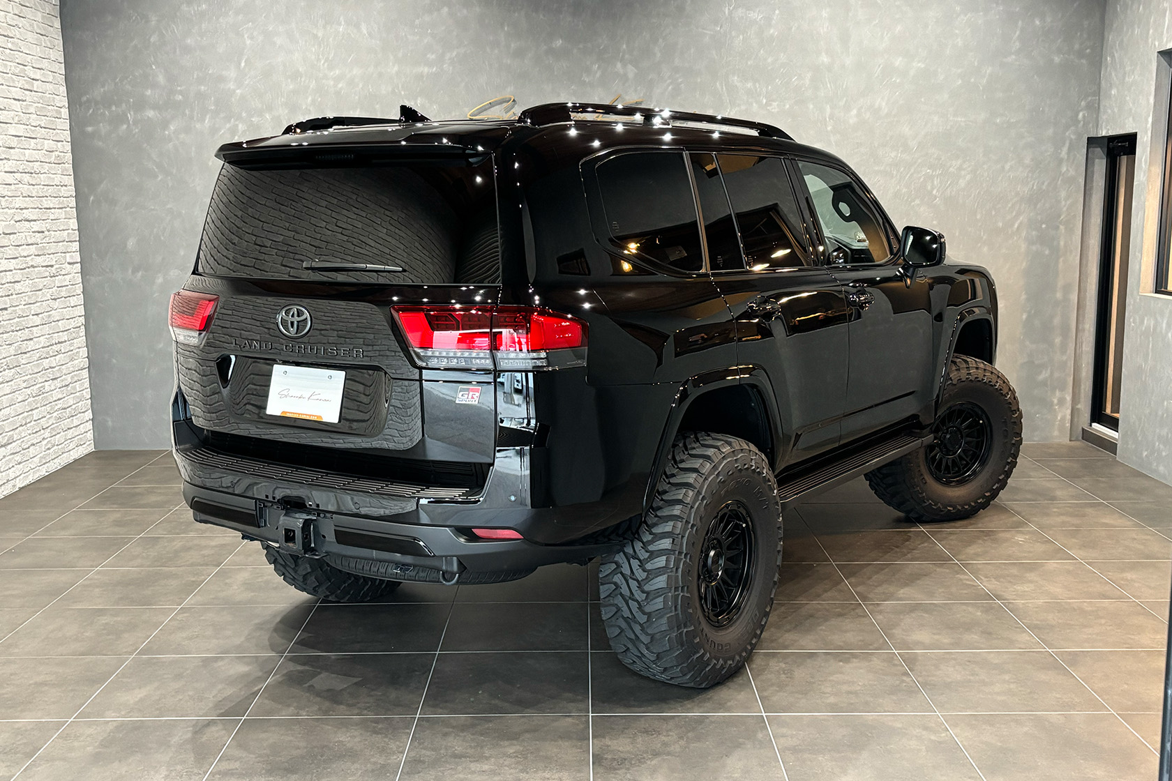 トヨタ ランドクルーザー300 ZX