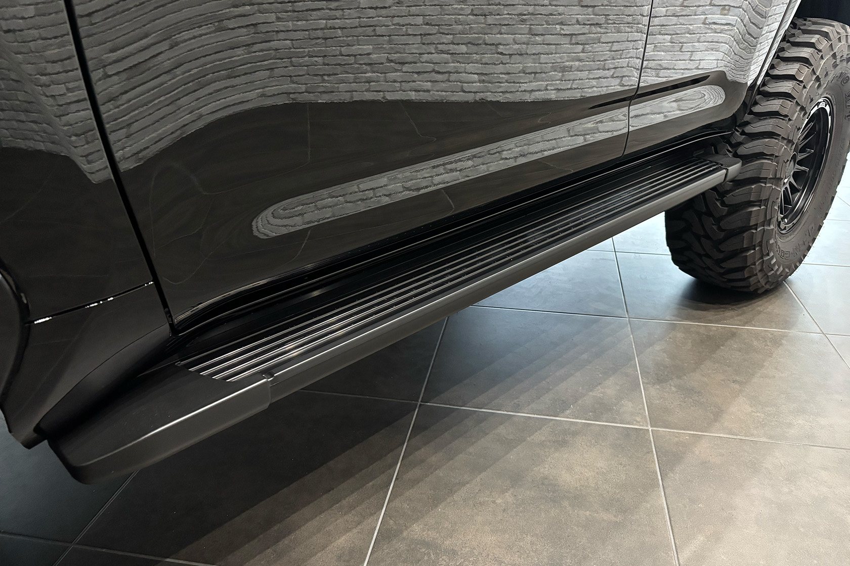 トヨタ ランドクルーザー300 ZX