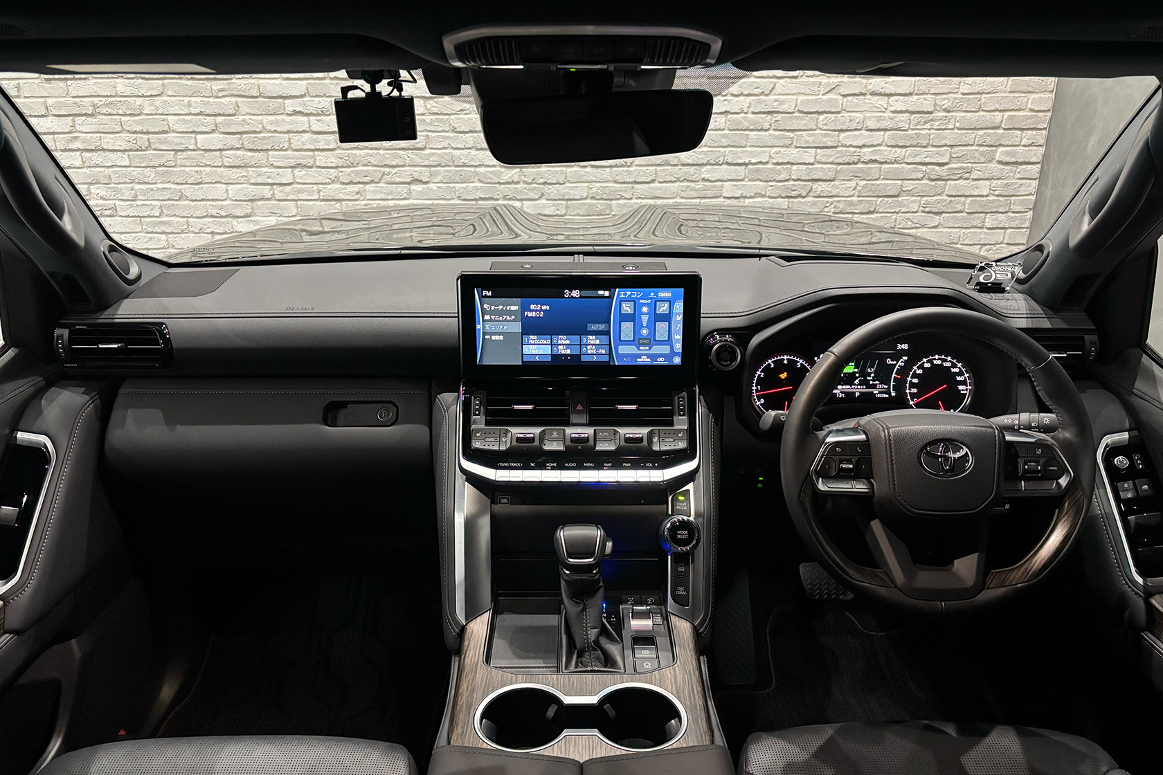 トヨタ ランドクルーザー300 ZX